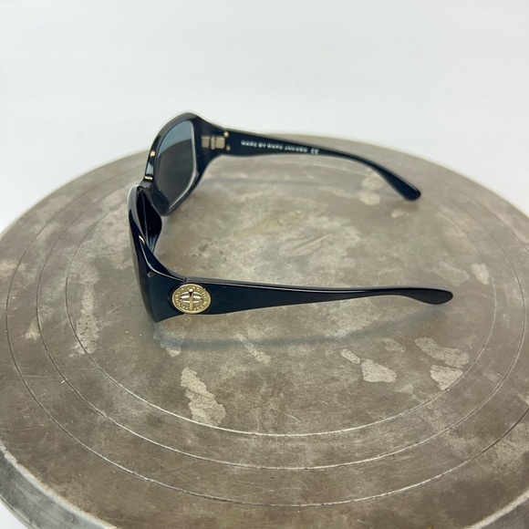 Marc By Marc Jacobs Black Sunglasses with Silver Accent - Picture 2 of 12